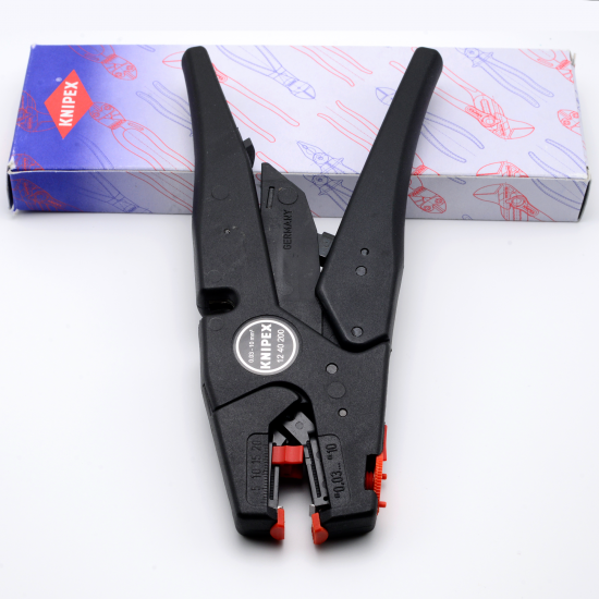 Knipex 12 40 200 Self-Adjusting Insulation Stripper